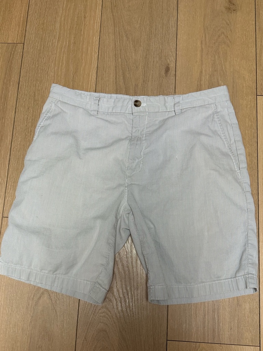 Vineyard Vines Men’s Seersucker Breaker Shorts